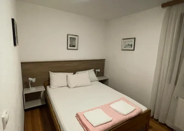 Bed & Breakfast Elas